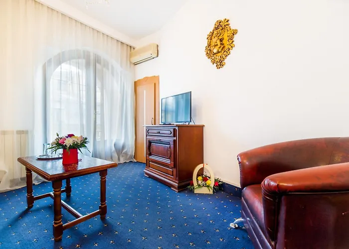Hotel Carpati Imparatul Romanilor