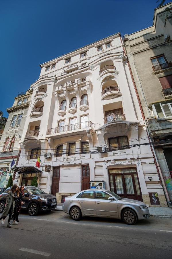 Hotel Carpati Imparatul Romanilor