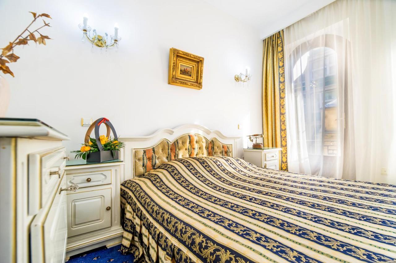 Carpati Imparatul Romanilor Bucarest