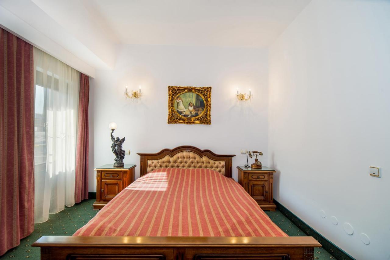 Carpati Imparatul Romanilor * Bucureşti
