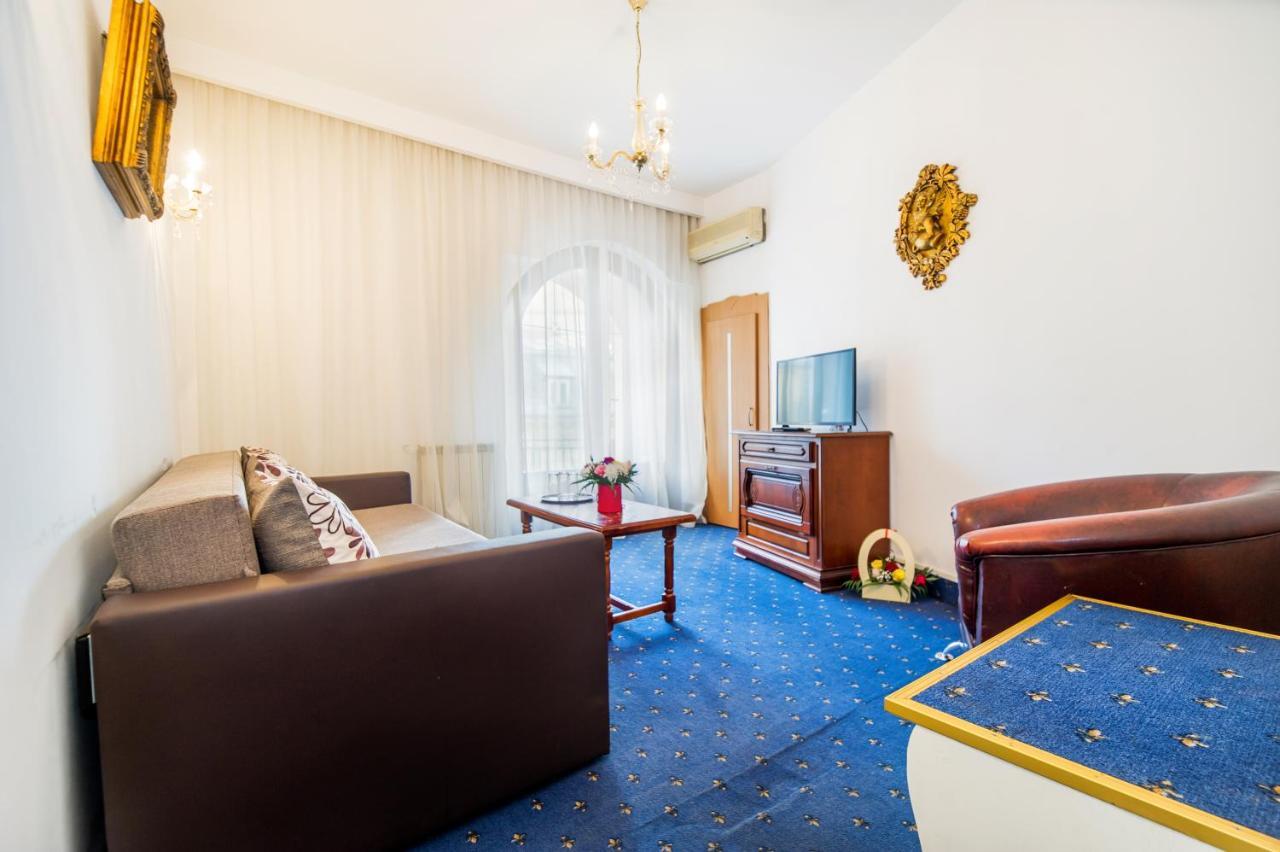 Carpati Imparatul Romanilor Hotel